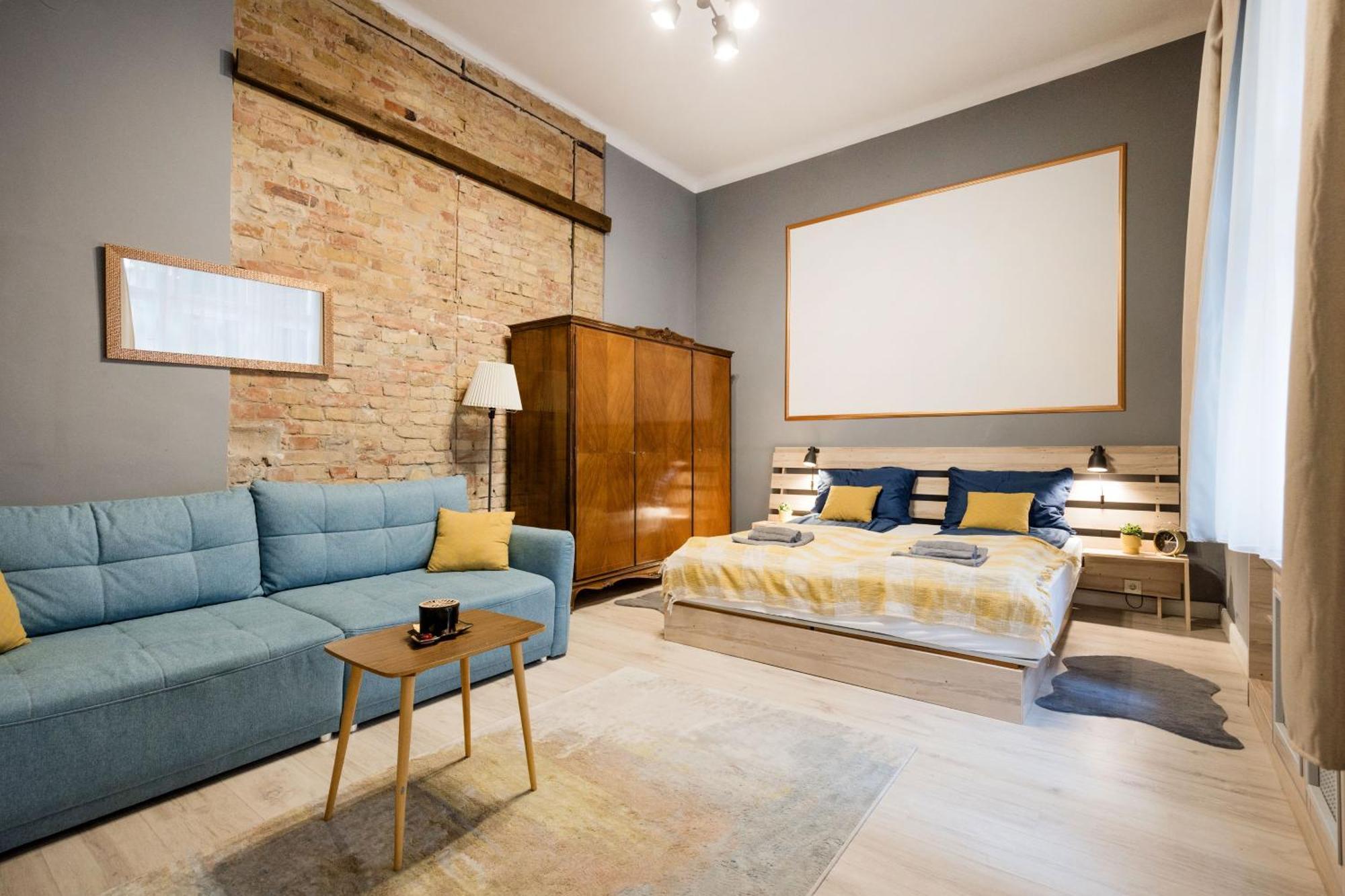 Ferienwohnung Urban Tranquillity By The Main Shopping Street Budapest Exterior foto